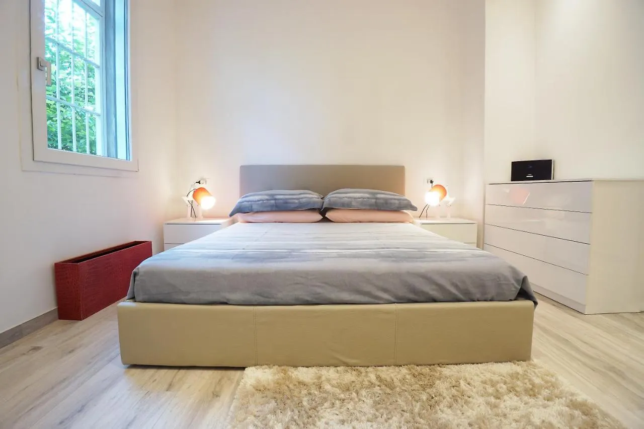 Ghisello Luxury Guesthouse 1 Μπολόνια Ιταλία